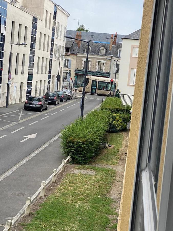 Ferienwohnung Studio & Parking Prive Centre Orleans Tram Au Pied Exterior foto